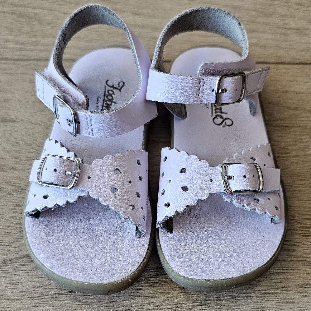 Footmates Eco-Ariel Lilac Eyelet Sandals